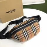 Burberry Women's Bag Top version Version Men's and Women's Bags80101441Black Medium Logo Letter logo Unisex Waist Bag Men's Crossbody Chest Bag Backpack Shoulder Bag Original Single Famous Brand Bag