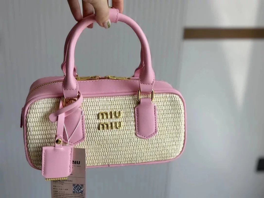 Miu Miu Bag Top version Women's Bag2024Spring and Summer New Retro Lafite Straw Bag Bowling Bag Seaside Vacation Beach Bag Woven Leather Patchwork Boston Pillow Bag Handbag Shoulder Messenger Bag