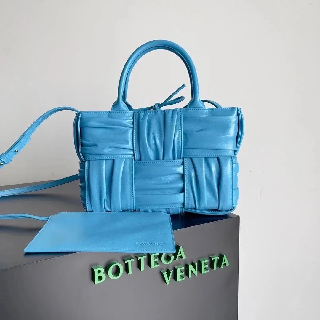 Bottega Veneta Women's Bag Top version 【Super High Version Original Factory】2023Early Spring New Home Arco Pleated Tote Bag Tote Bag New Arco Tote Bag Shopping Bag Mummy Bag Large Handbag Mini Tote Vegetable Basket Bag Woven Bag Woven Tote Bag Women's Bag