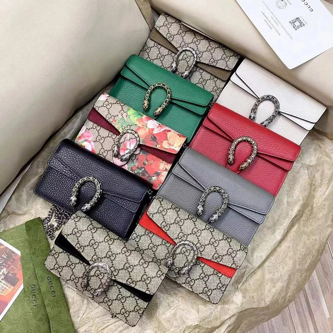 Gucci Women's Bag Top version 【Level Surrogate Shopping】Dionysus Dionysian cross-body bag mini Classic Presbyopic Khaki Mini Small Sized476432421970Classic Wine God Buckle with Original Calfskin16.5cm Dionysus mini Wine God Mini Size