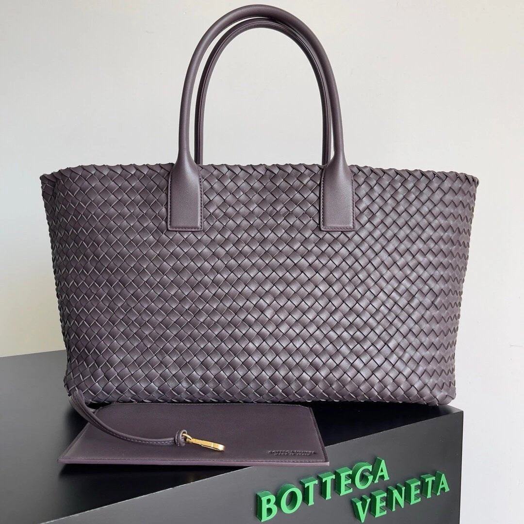 Bottega Veneta Women's Bag Top version 【Surrogate Shopping Edition】New Arrival MiniCabat Limited Mini Basket Tote Cabat Woven Bag Portable Shopping Basket Bag Woven Vegetable Basket New Woven Shopping Basket Bag Treasure Dish Jia Woven Oversized Shopping