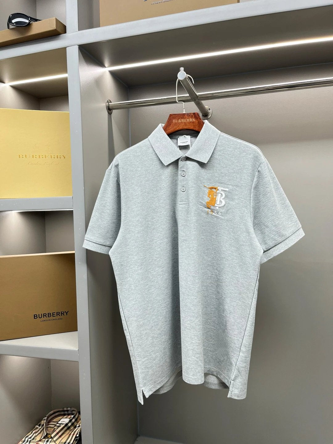Burberry T-shirt Micro-label Comparison Embroidered Piqué Cotton POLO Shirt Lapel Short Sleeve25ss New Unisex Summer Short Sleeve OS Loose T Business Half Sleeve Shirt Plus Size T-Shirt