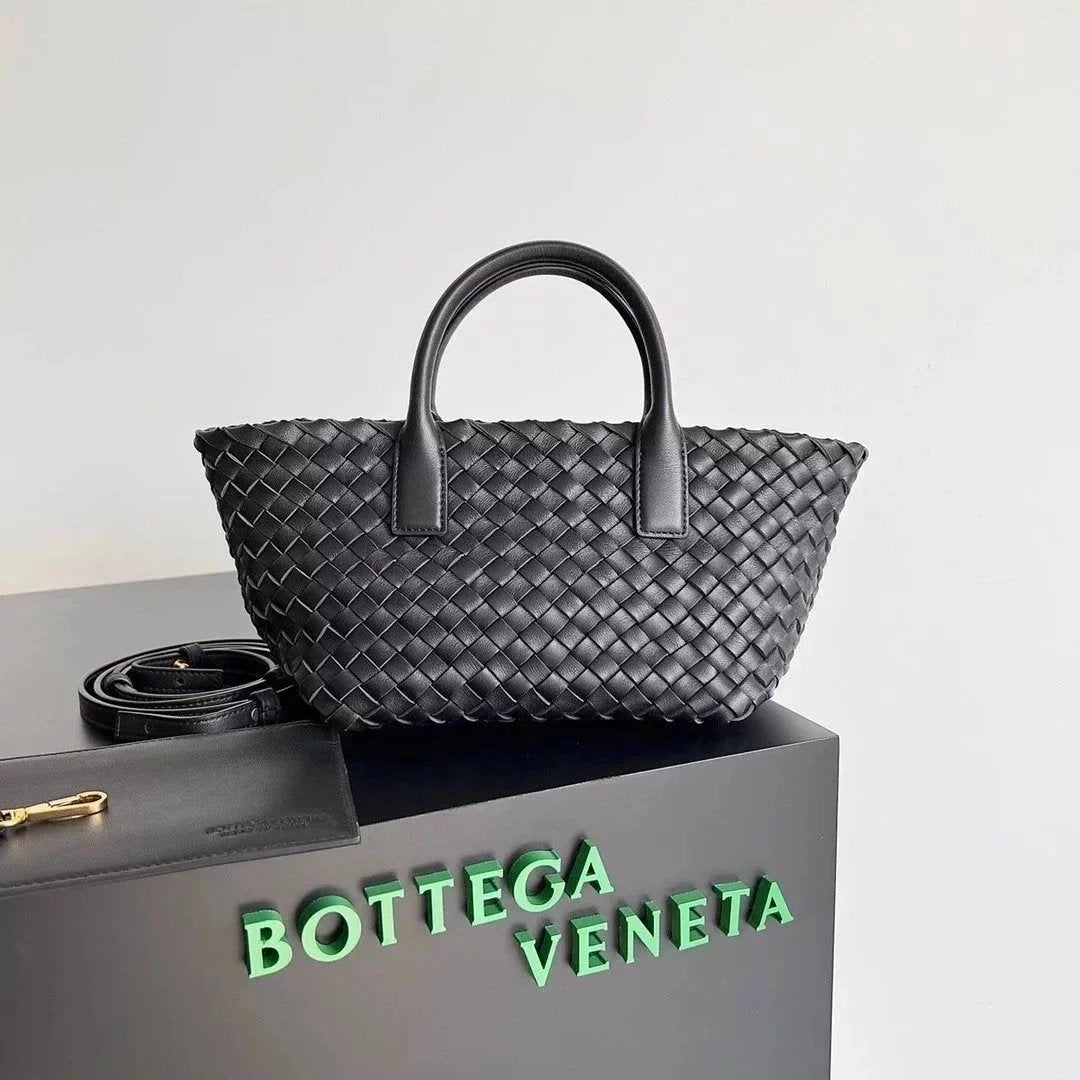 Bottega Veneta Women's Bag Top version 【Surrogate Shopping Edition】New Arrival MiniCabat Limited Mini Basket Tote Cabat Woven Bag Portable Shopping Basket Bag Woven Vegetable Basket New Woven Shopping Basket Bag Treasure Dish Jia Woven Oversized Shopping