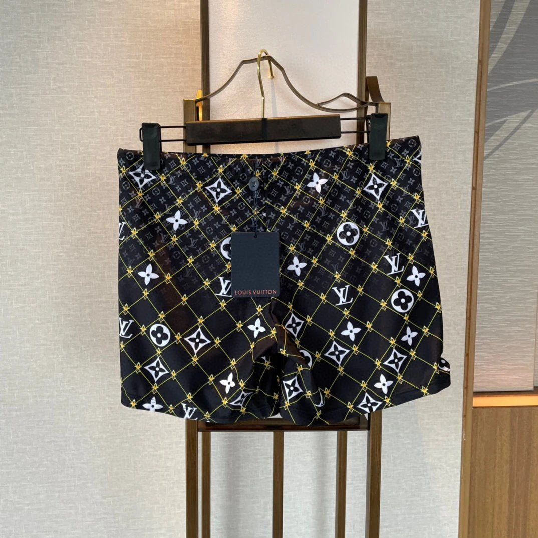 Louis Vuitton LV Shorts Full Letter Print Jacquard logo Beach Shorts25ss New Five-Point Pants os Loose Quick-Dry Unisex Casual Trendy Brand Big Shorts5Pants