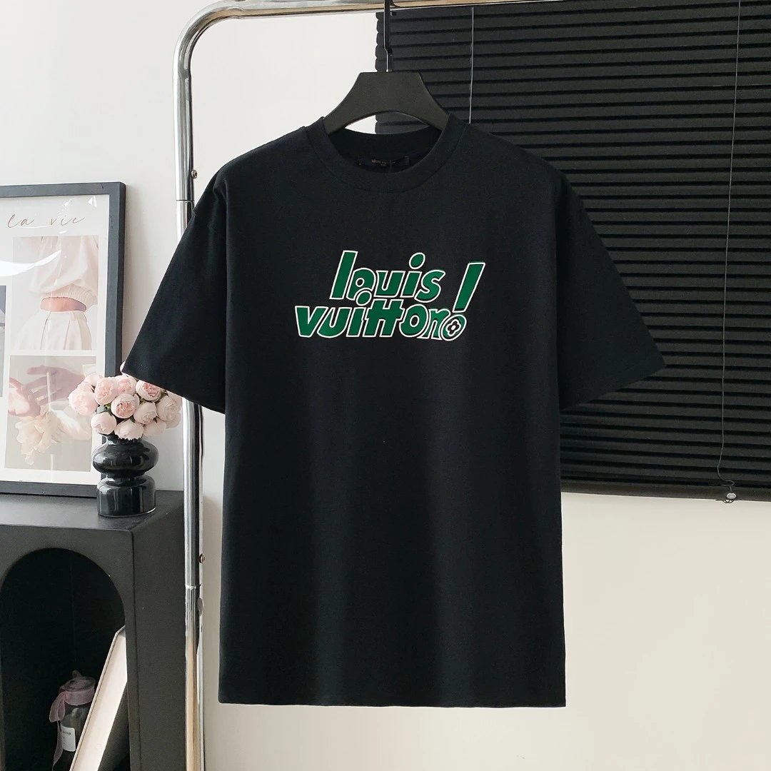 Louis Vuitton LV T-shirt Chest Print logo round Neck Short Sleeve25ss New pure cotton T Unisex T-Shirt OS Loose Fit Base Shirt Top Half Sleeve T-Shirt