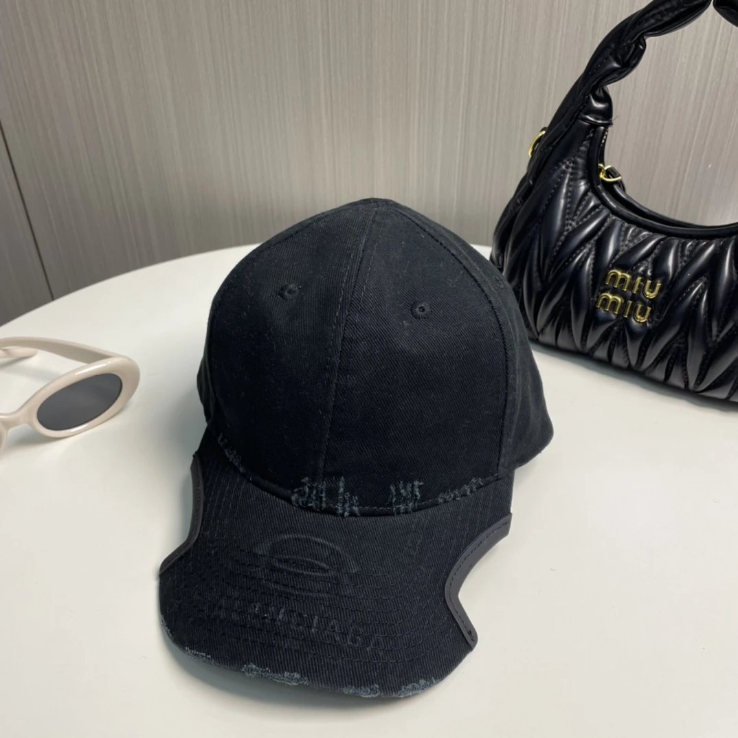 Balenciaga Hat Embroidery logo Baseball Cap Sunshade Sun Protection Duckbill Cap Unisex Couple Style Large Head Circumference Slimming Face Curved Brim Versatile Sports Hat