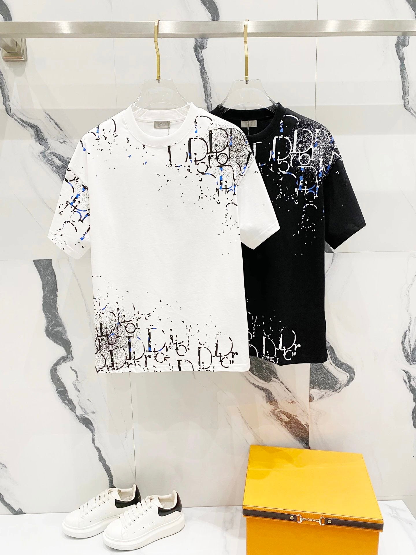 Dior T-shirt Front Starry Sky Ink Splash Letter Print logo round Neck Short Sleeve25ss New pure cotton T Unisex T-Shirt OS Drop Shoulder Loose Fit Base Shirt Top T-Shirt Short Sleeve