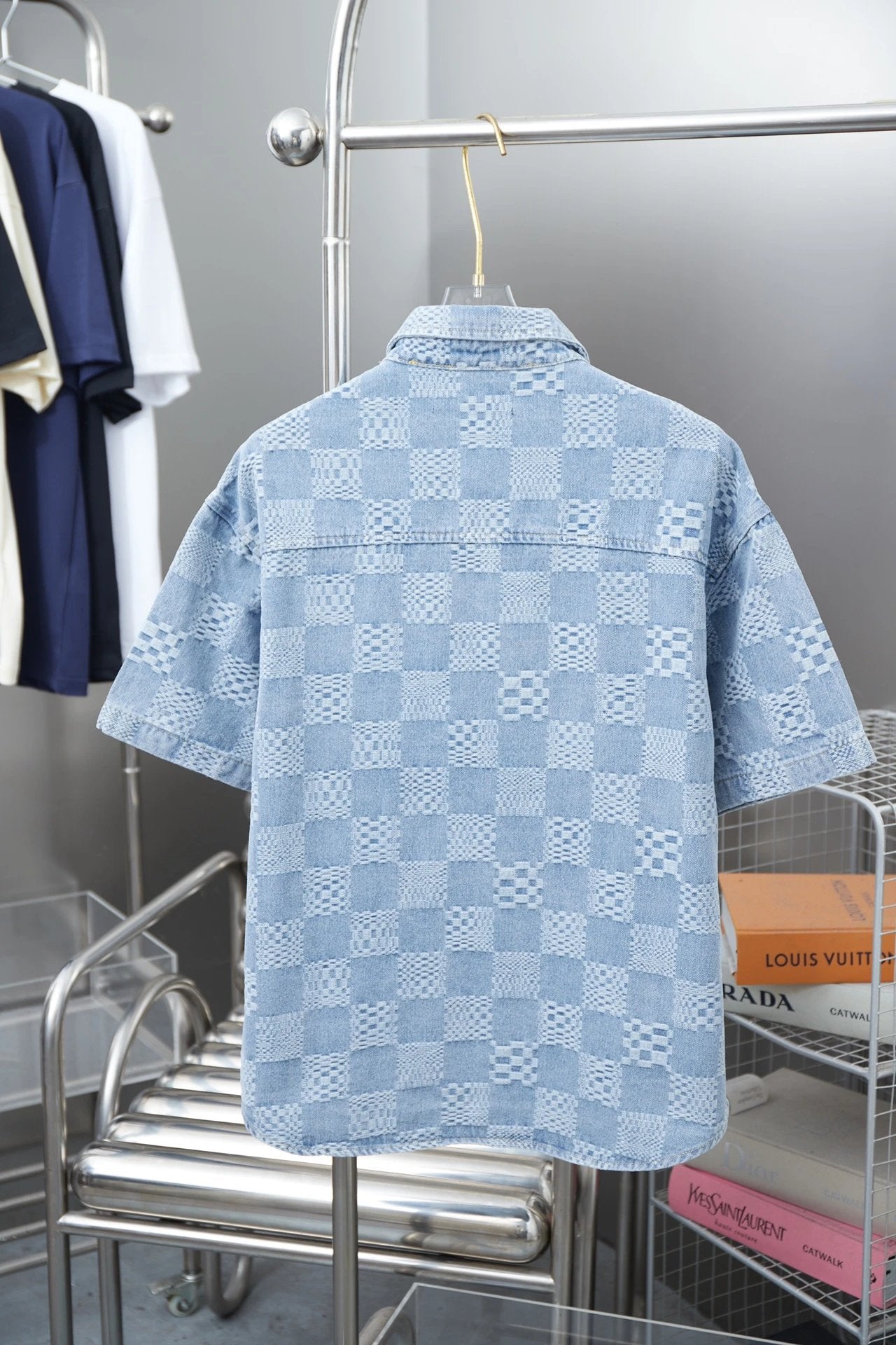 Louis Vuitton LV Shirt Allover Plaid Jacquard logo Shijia Turn-down Collar Short Sleeve Shirt Versatile Business Unisex Casual Slim Fit Jacket