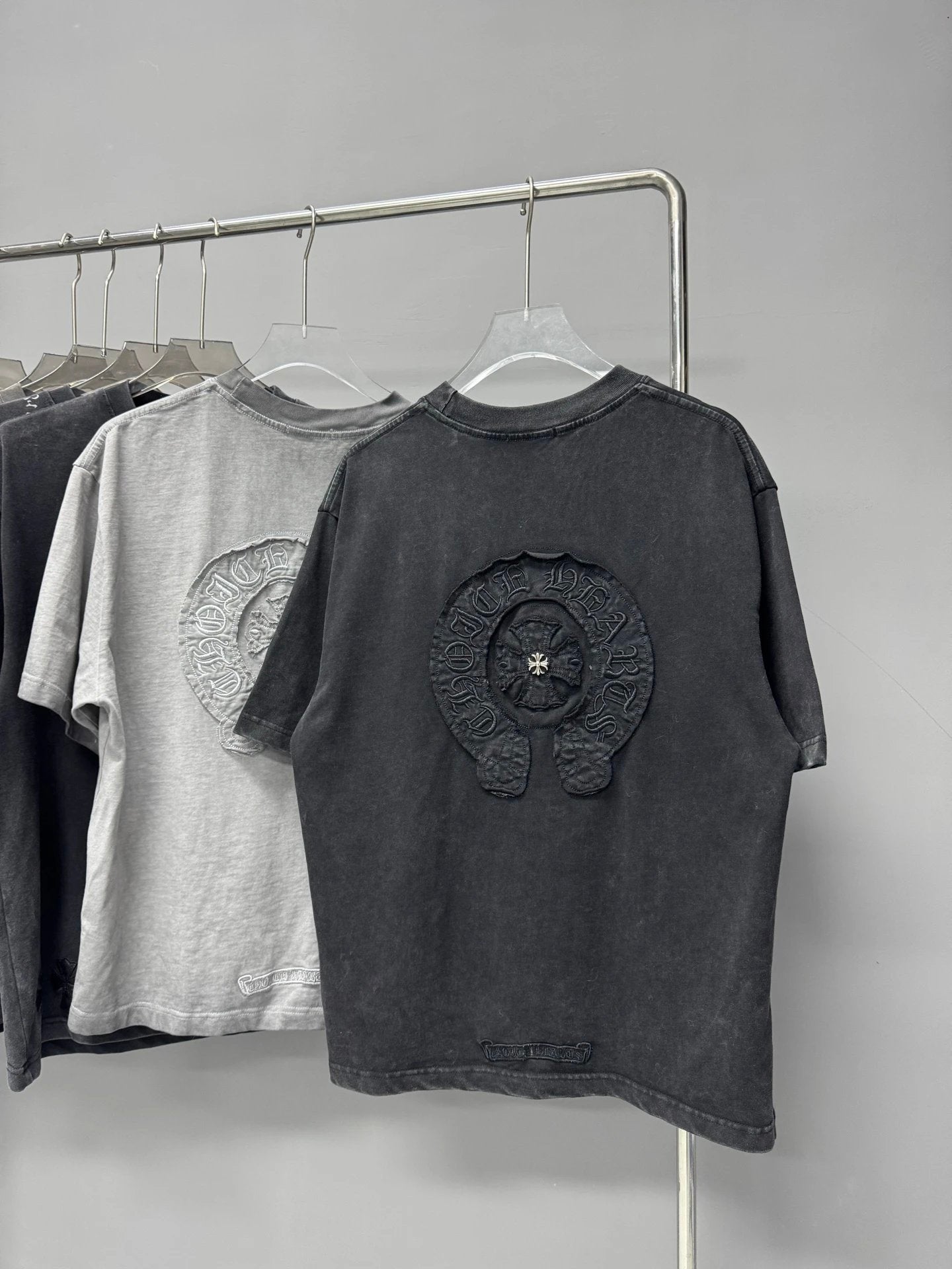 Chrome Hearts T-shirt Heavy Craft Horseshoe Vintage Hardware logo round Neck Short Sleeve25ss New pure cotton T Unisex T-Shirt OS Loose Fit Base Shirt Top Half Sleeve T-Shirt