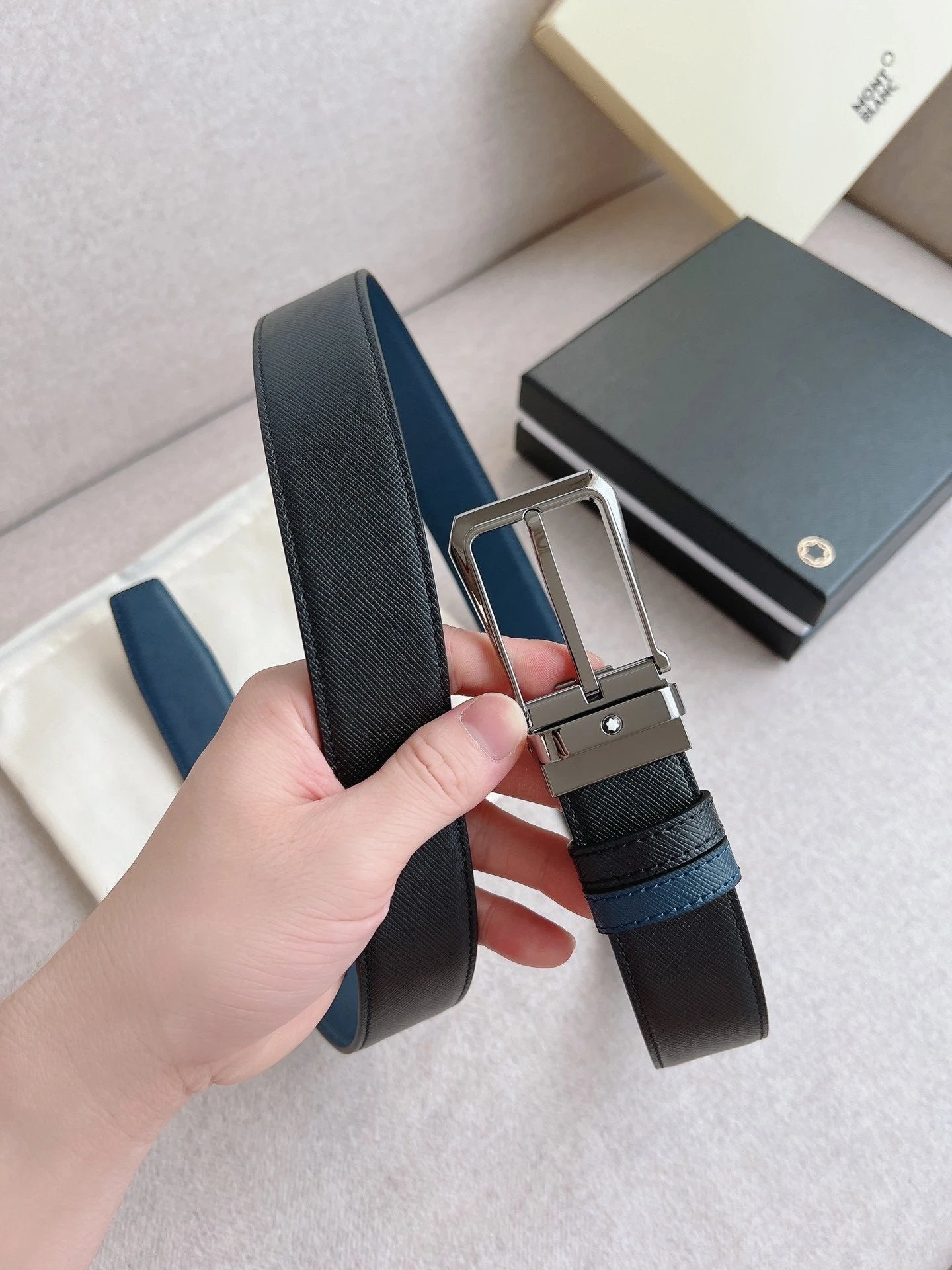 Montblanc Belt Top version Business Casual Belt Belt High Quality Double-Sided Head Layer Cowhide with Steel Buckle Men's Leather Belt Fashion All-Match Business Belt Double-Sided Available3.5