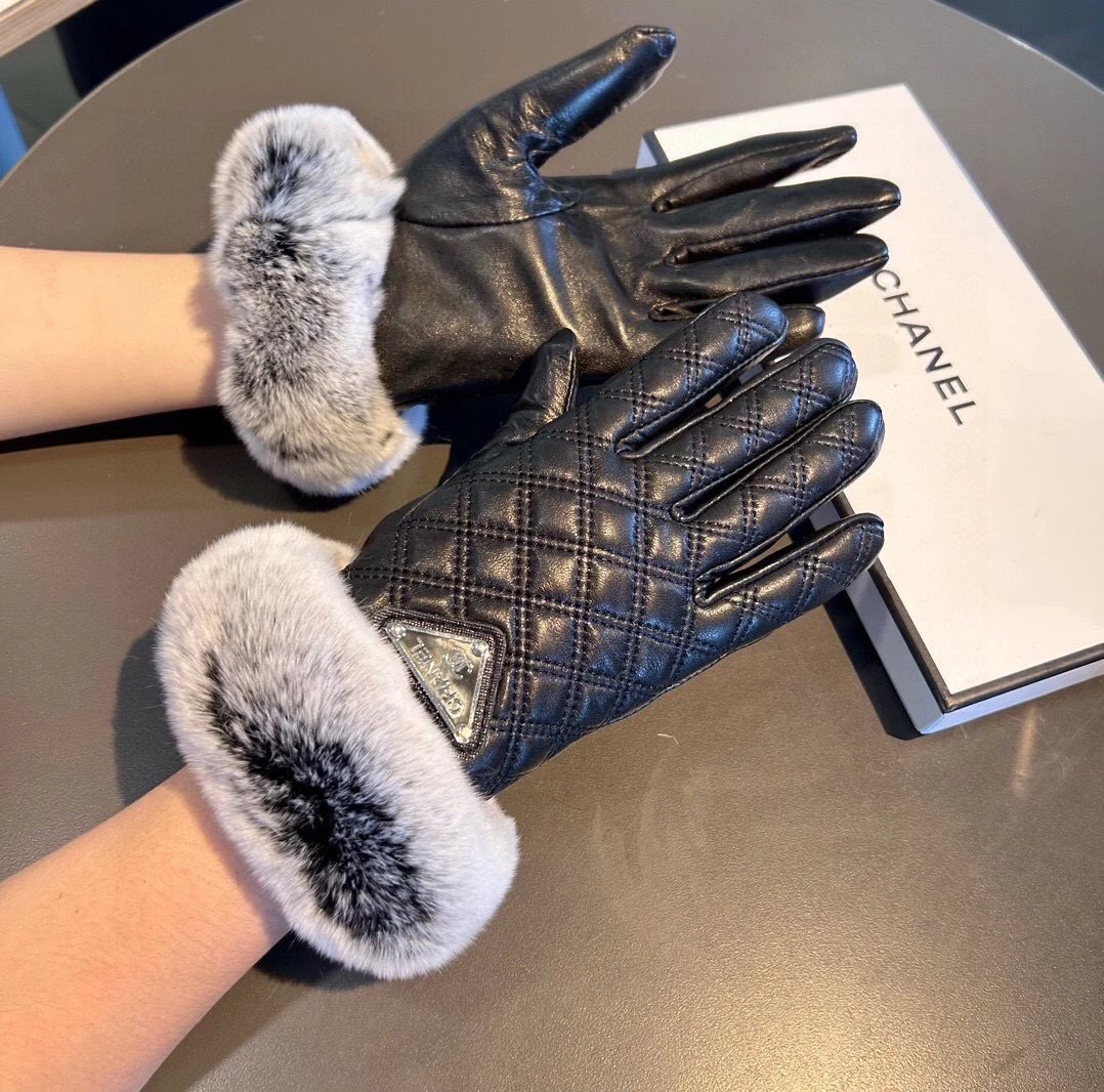 Chanel Gloves Autumn and Winter Lazy Rabbit Fur Sheepskin Gloves