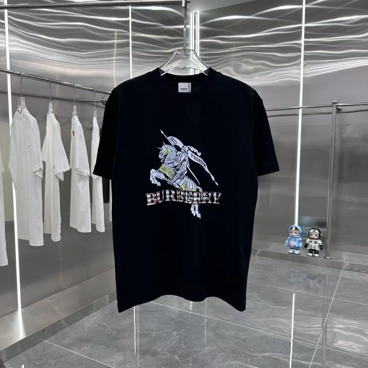Burberry T-shirt Chest Knight Print logo round Neck Short Sleeve25ss New Pure Cotton Unisex Style T T-shirt OS Loose Fit Base Shirt Half Sleeve T-Shirt Top Half Sleeve