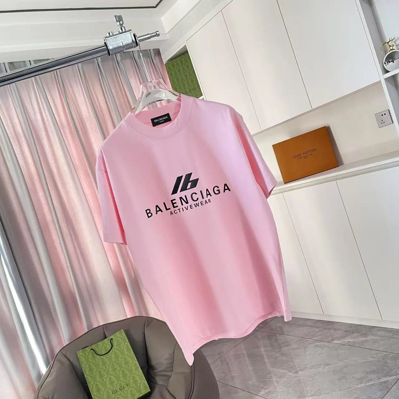 Balenciaga T-shirt Unique Letter Print on Chest logo round Neck Short Sleeve25ss New Pure Cotton Unisex Style T T-shirt OS Loose Fit Base Shirt Top Half Sleeve T-Shirt
