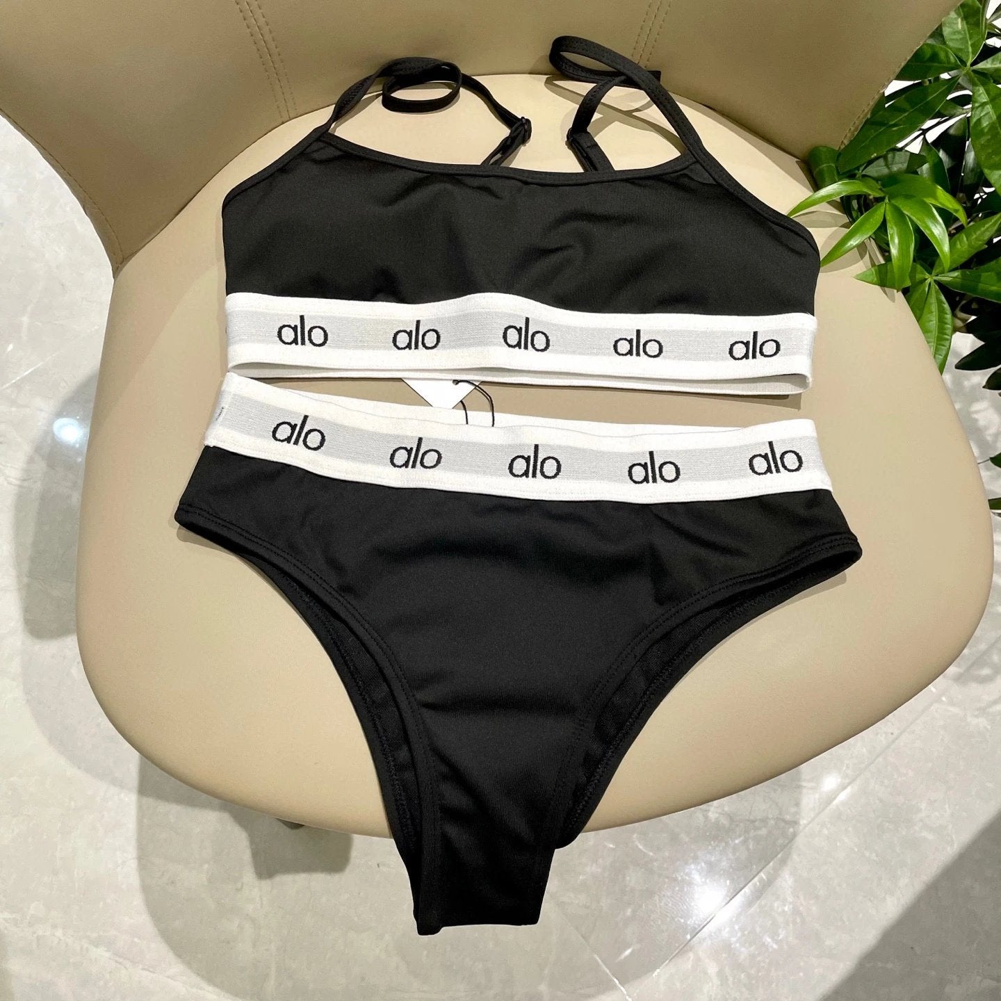 Alo Yoga Swimsuit Letter Embroidery Bikini Two-Piece Swimsuit Sexy Small Chest Gathered Beach Pool Vacation Hot Spring Backless White Women's Swimwear