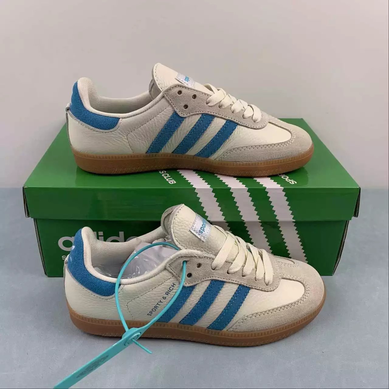 Adidas shoes New All-Match Trendy Men's Casual Sneakers