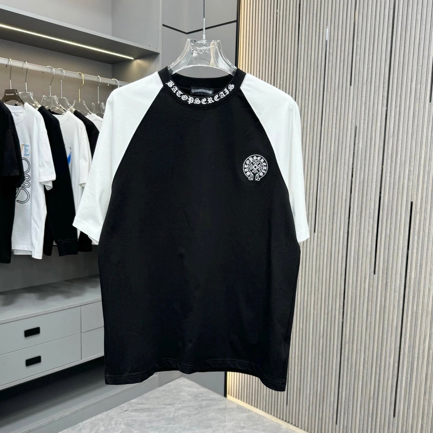Chrome Hearts T-shirt Chest Horse Hoof Sanskrit Embroidery logo round Neck Short Sleeve25ss New pure cotton T Unisex T-Shirt OS Loose Fit Base Shirt Top Half Sleeve T-Shirt