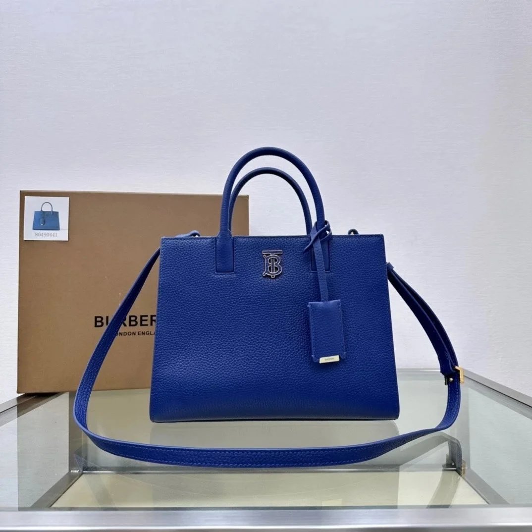 Burberry Women's Bag Top version 【Original Leather Surrogate Shopping Edition】Autumn and Winter New Women's Clothes Tote Bag Latest Version Tote Tote Bag Women's Shopping Bag Vegetable Basket Bag Portable Briefcase Thomas Exclusive Identification.