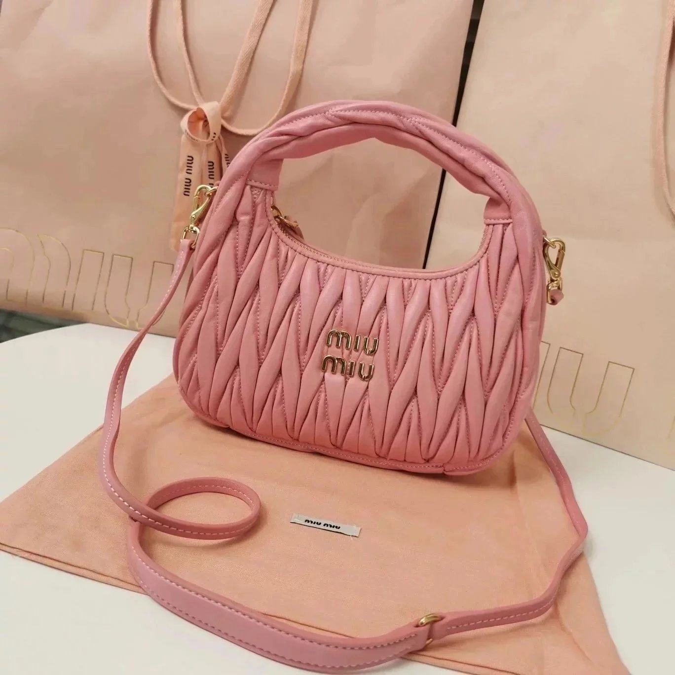 Miu Miu Bag Top version 【Original Leather High Version】New Pleated Embroidered Sheepskin Underarm Bag Clutch Wrist Bag Messenger Bag New Women's Bag Portable Vegetable Basket Bag5BC125New Product MiuWander Handbag