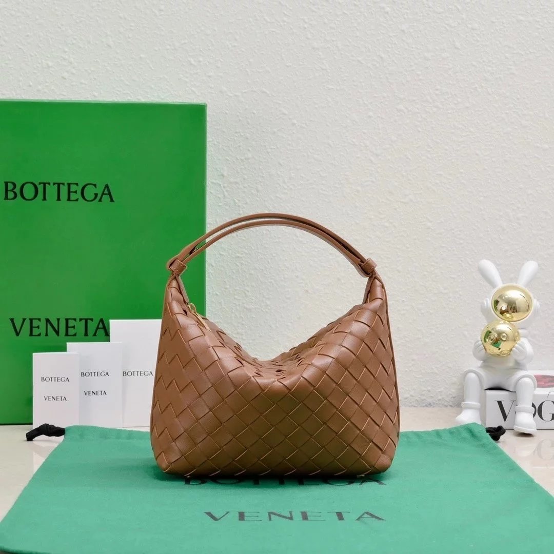 Bottega Veneta Women's Bag Top version 【Super Original Leather】New Wallace Lunch Box Bag Shoulder and Back Lunch Bag Woven hobo Underarm Bag Woven Bag Women's Bag Handbag hobo Bag