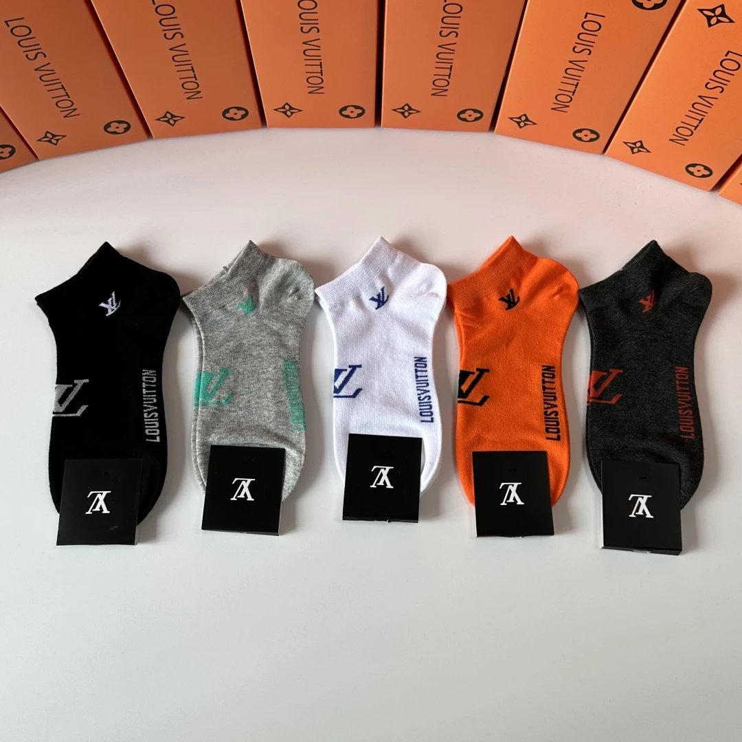 Louis Vuitton LV Sock 【a Box5Double】Classic Letters logo Pure Cotton Mid-Calf Short Tube Socks Breathable Fashionable25ss New Cotton Socks Thin Business Sports Casual Spring Summer Autumn Versatile Deodorant Sweat-Absorbing
