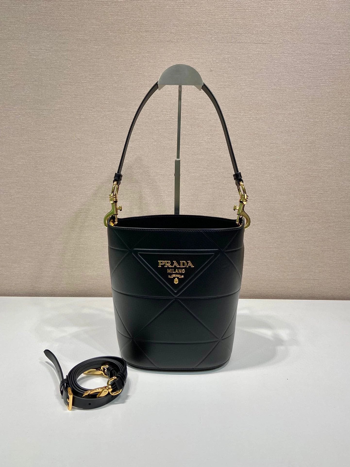 PRADA Bag Top version Version Latest Triangle Rhombus Imported Calfskin Bucket Bag Messenger Bag Shoulder Bag Underarm Bag Handbag Women's Bag1BA380