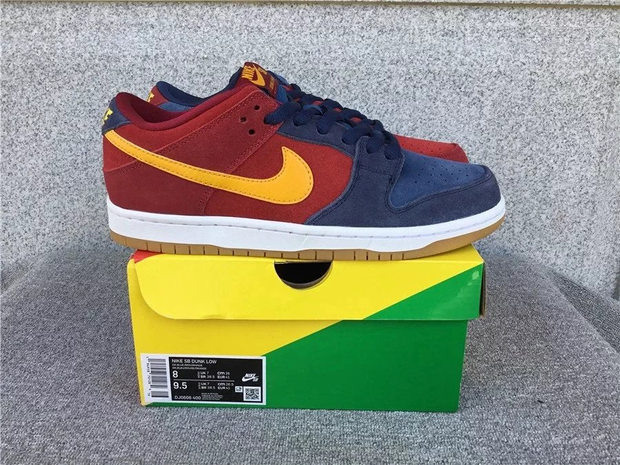 Nike Dunk Low shoes