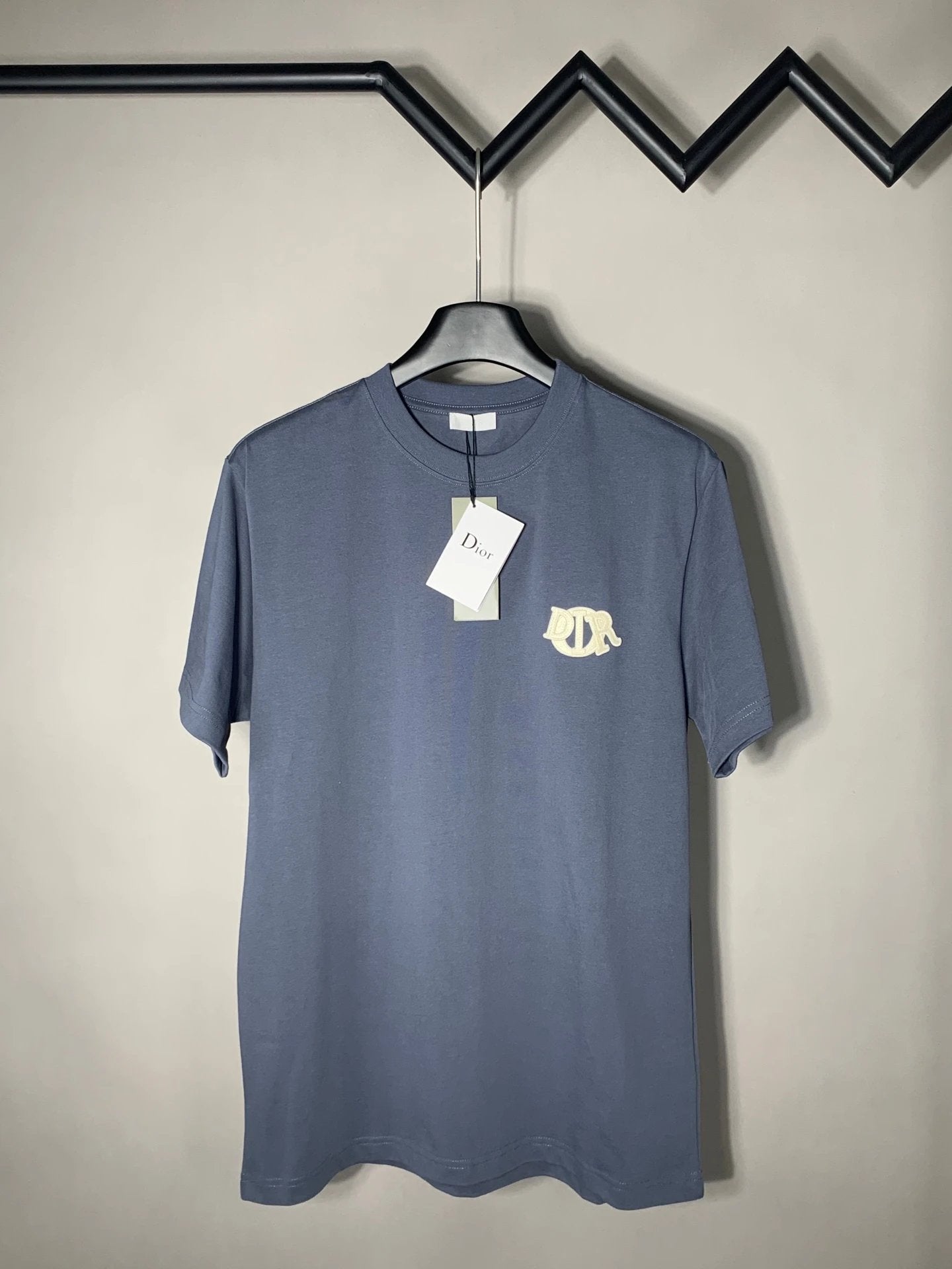 Dior T-shirt Chest Brand Logo Embroidery logo round Neck Short Sleeve25ss New pure cotton T Unisex T-Shirt OS Drop Shoulder Loose Fit Base Shirt Top T-Shirt Short Sleeve