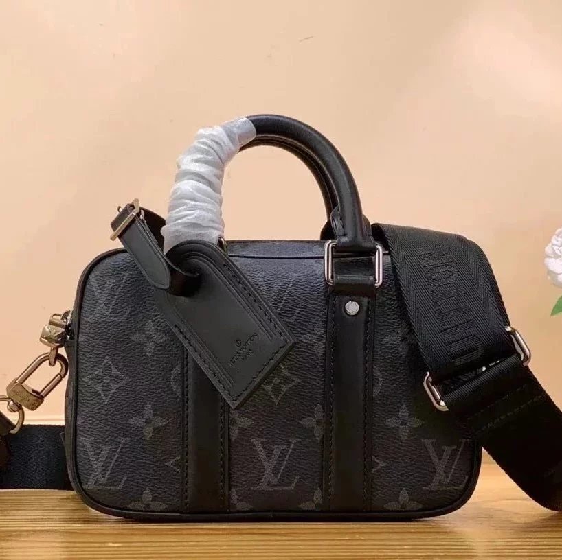 Louis Vuitton LV Men's Bag Top version 【】M82770Black Flower NanoPorteDocumentsVoyage Black Warrior Series Mini Men's Briefcase Shoulder Messenger Bag Chest Bag