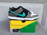 Nike Dunk Low shoes