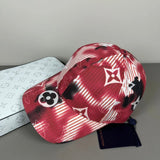 Louis Vuitton LV Hat Full Gradient Print logo Baseball Cap Sun Protection Visor Cap Large Head Circumference Versatile Sports Hat Slimming Face Curved Brim Unisex Couple Style