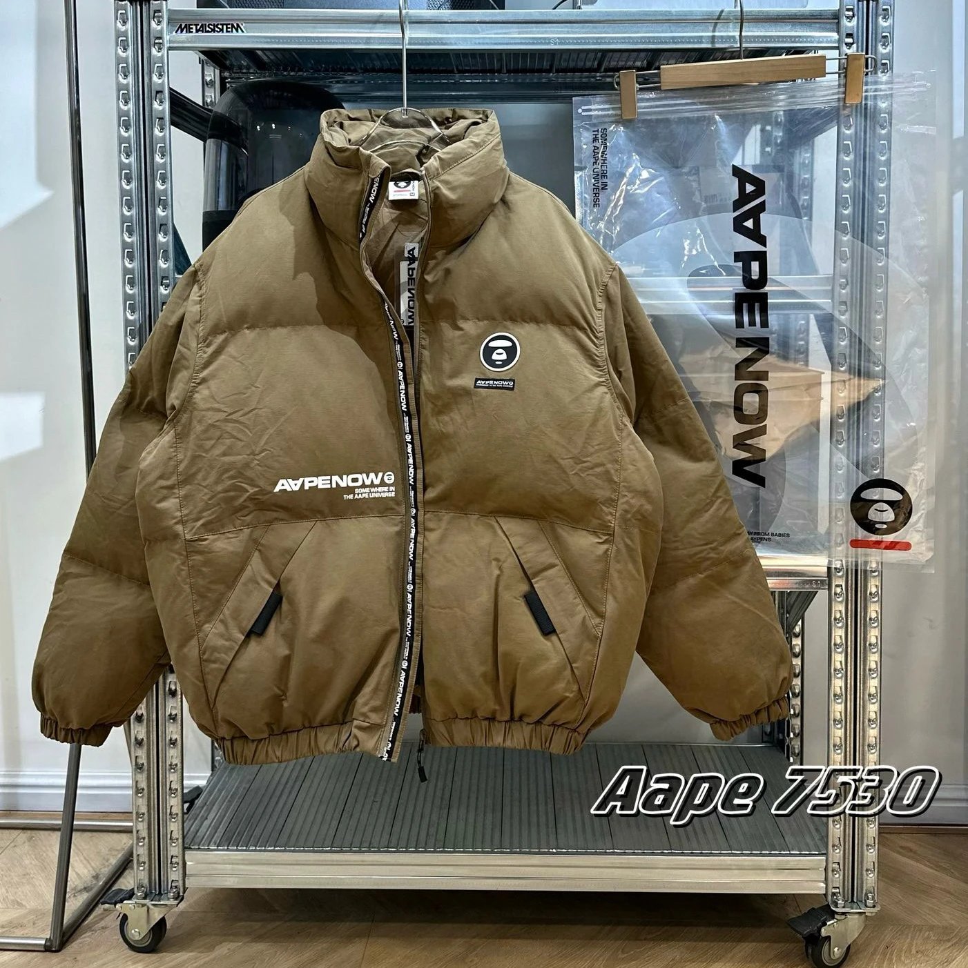 Bape Jackets Top Version Hong Kong Surrogate Shopping PE Winter Menswear Fashion Brand Youth Printing Ape Face Badge Loose Cotton Coat Thick Coat