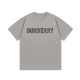 Burberry T-shirt Chest Plaid Letter Print Logo Logo Crew Neck Short Sleeve25ss New pure cotton T Unisex T-Shirt OS Loose Fit Base Shirt Top Half Sleeve T-Shirt