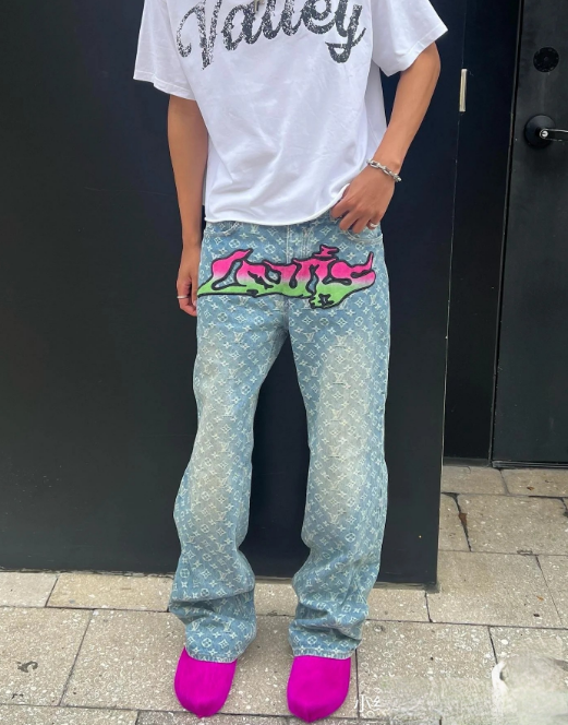 Louis Vuitton LV Jeans Fashion Jeans-CY