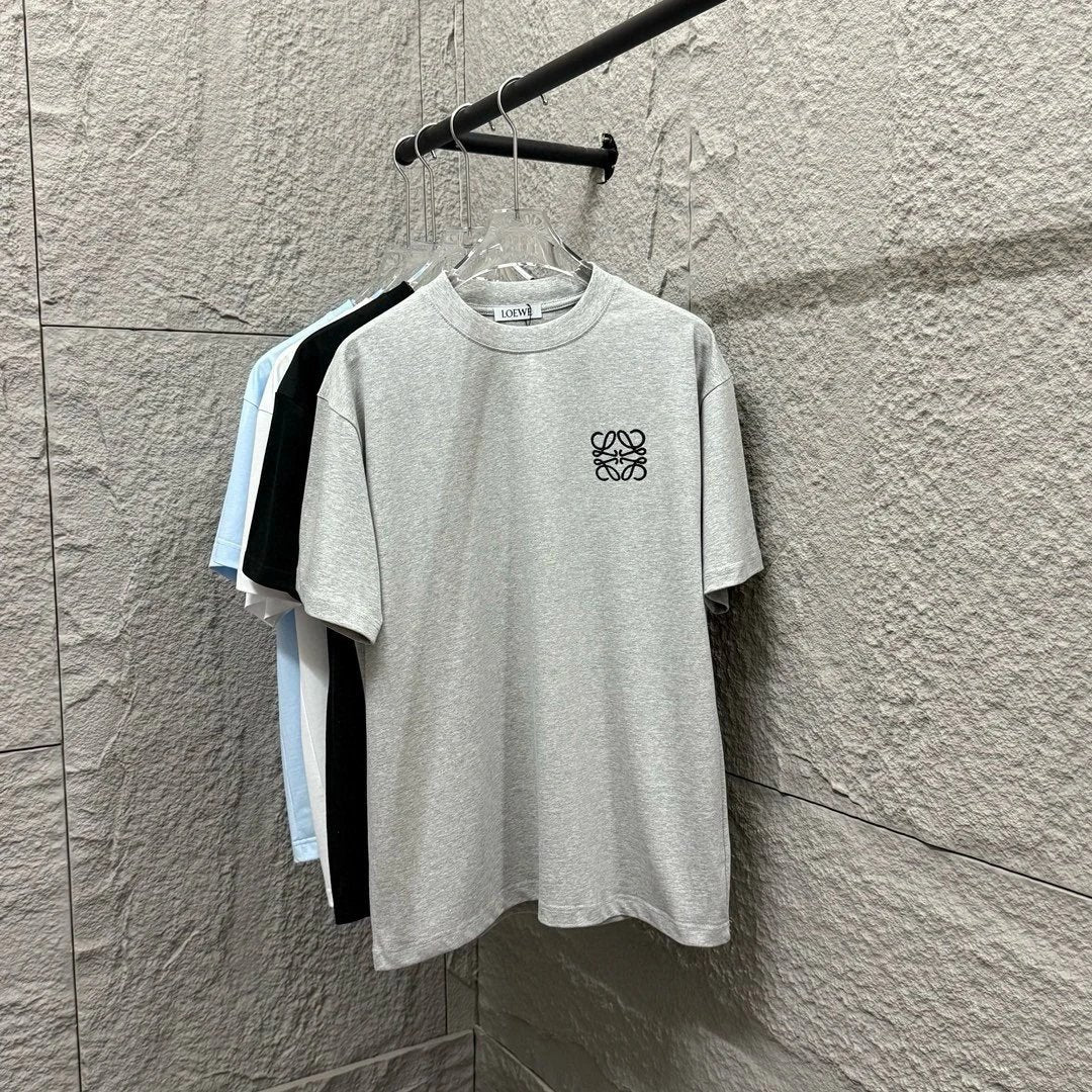 LOEWE T-shirt Chest Emblem Embroidery logo round Neck Short Sleeve25ss New Pure Cotton Unisex Style T Casual T-Shirt Base Layer Shirt OS Loose Fit Half Sleeve Top Plus Size