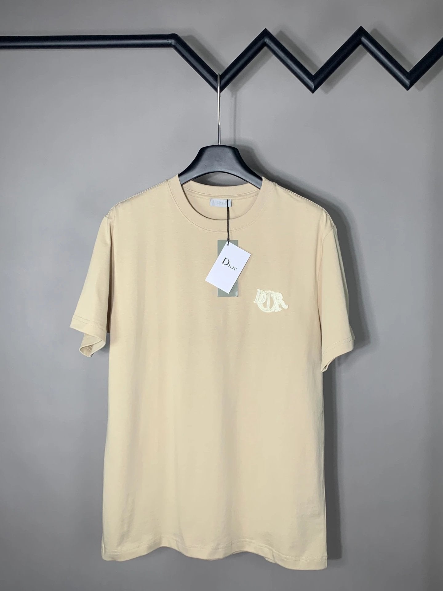 Dior T-shirt Chest Brand Logo Embroidery logo round Neck Short Sleeve25ss New pure cotton T Unisex T-Shirt OS Drop Shoulder Loose Fit Base Shirt Top T-Shirt Short Sleeve