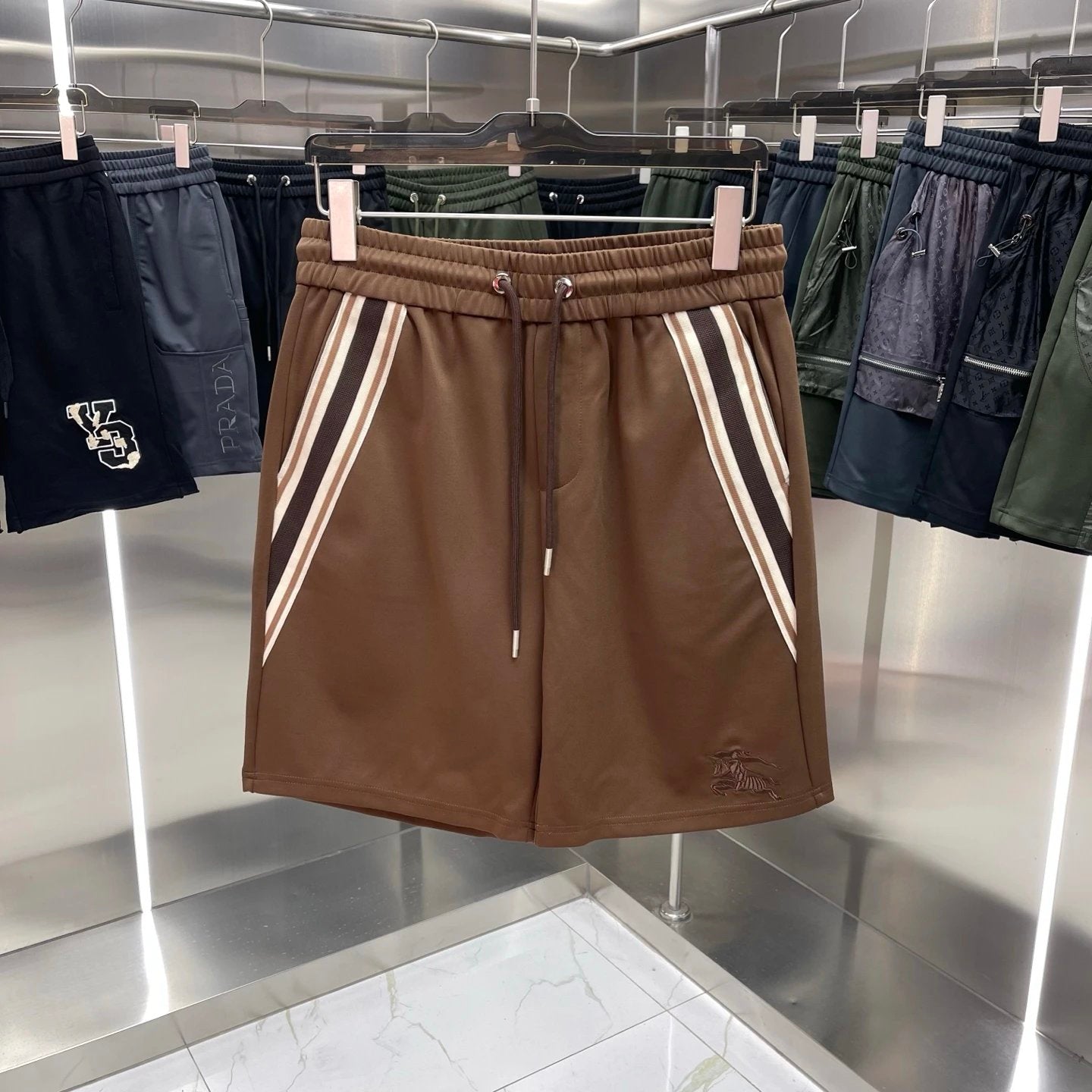 Burberry Shorts Side Parallel Bars logo Five-point Shorts25ss New Drawstring Casual Pants for Men and Women, Summer Style5Two-in-One Casual Sweatpants Pure Cotton Joggers