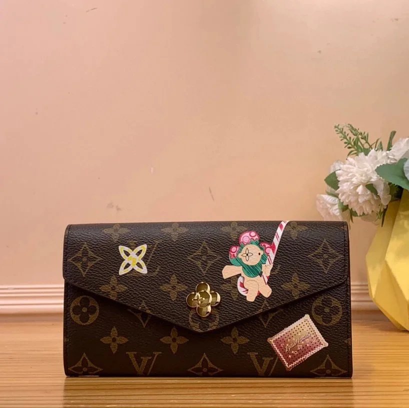 Louis Vuitton LV Wallets/Clutches Top version 【Premium Version Original Leather】24Christmas New Wallet Full Series Christmas Style Coin Purse Key Case Card Holder Card Clamp Long Wallet Short Wallet Zipper Card Holder Passport Case Chain Small Mahjong Bag