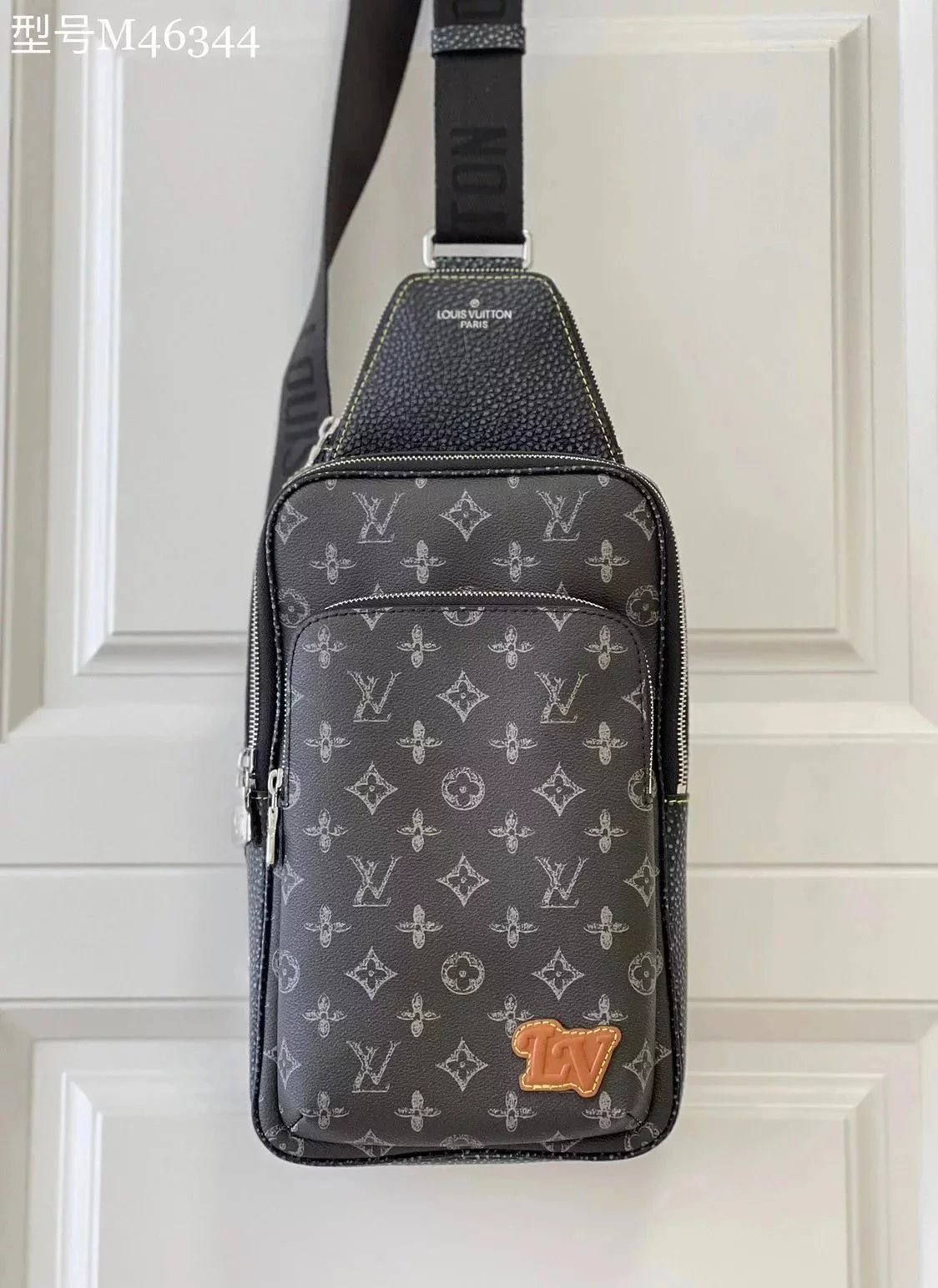 Louis Vuitton LV Men's Bag Top version 【】M46344AVENUE Shoulder Bag DamierGraphite Canvas Avenue Shoulder Bag Men's Women's Cross-Body Bag Waist Bag Chest Bag