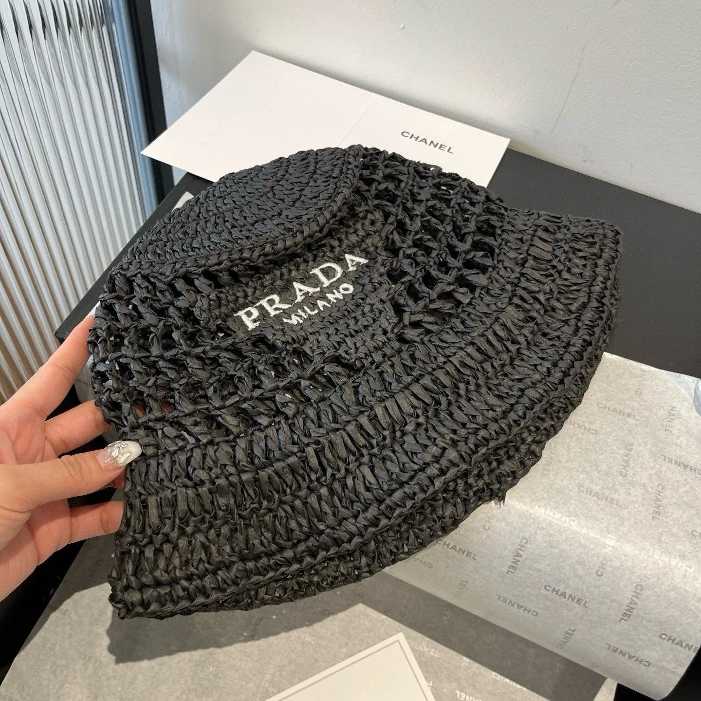 PRADA Hat Embroidery logo Fisherman Hat Casual Sun Protection Face Covering UV Protection Outdoor Versatile Flat Top Bucket Hat