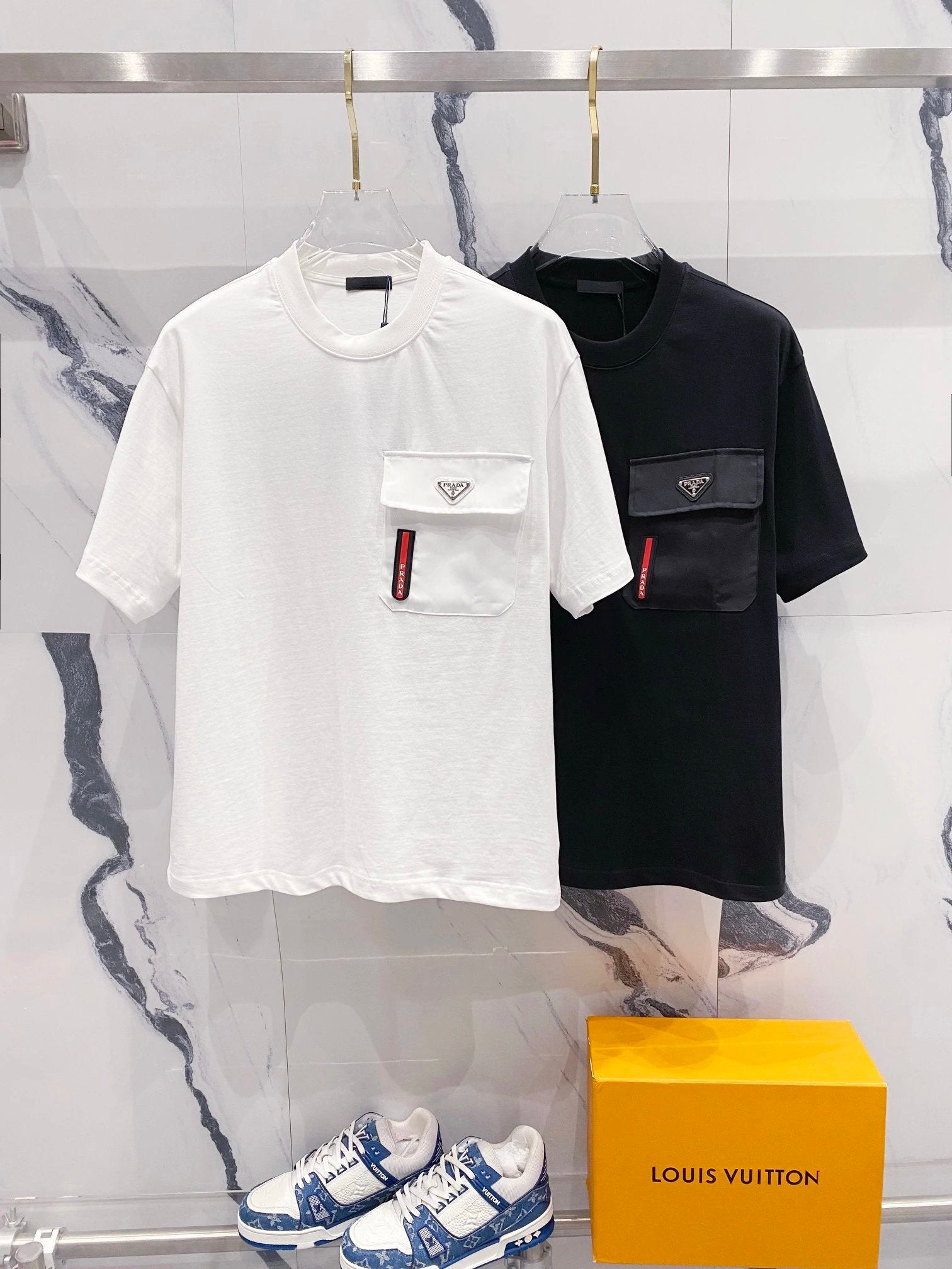 PRADA T-shirt Nylon Pocket Triangle Logo Iron Brand Letter Tape LOGO Round Neck Short Sleeve Pure Cotton Unisex T T-shirt OS Loose Fit Casual T-Shirt