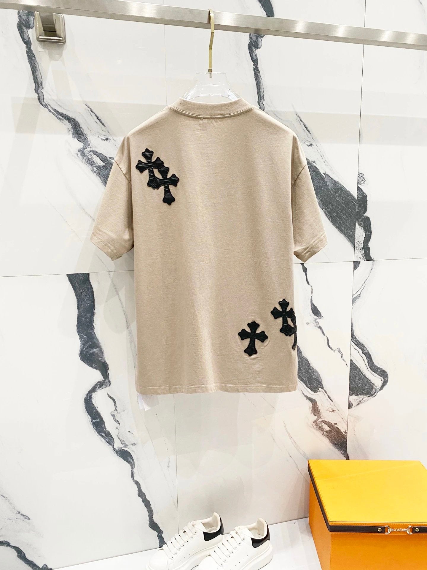 Chrome Hearts T-shirt Front and Rear Stickers logo round Neck Short Sleeve25ss New pure cotton T Unisex T-Shirt OS Loose Fit Base Shirt Top Half Sleeve T-Shirt