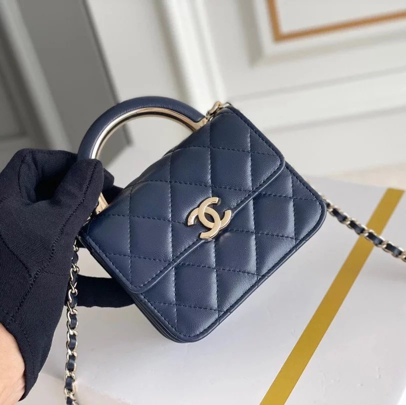 Chanel Women's Bag Top version 2022New Grade Genuine Goods22a Handle woc Women's Small Waste Bag Handbag Exquisite Small Handle Women's Bag Shoulder Messenger Bag Chain Bag Small Shoulder Bag Sheepskin Bag Portable Flap Bag New Women's Bags