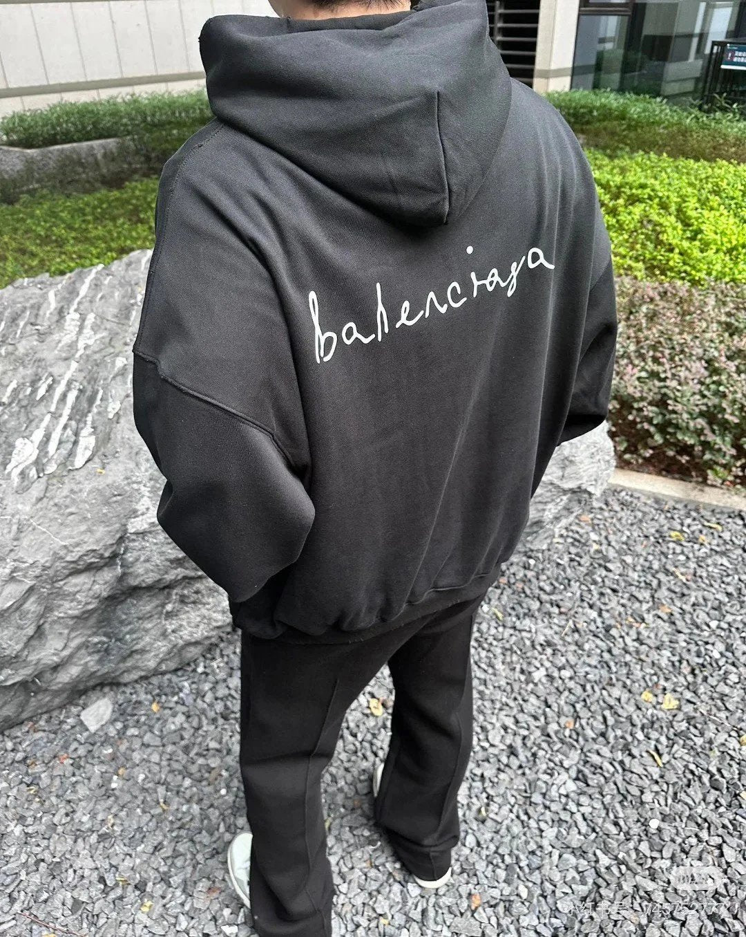 Balenciaga Hoodie Qixi Valentine's Day Limited Edition OS Hooded Sweatshirt Jacket for Men and Women, Unisex Sports Casual Loose Fit Versatile