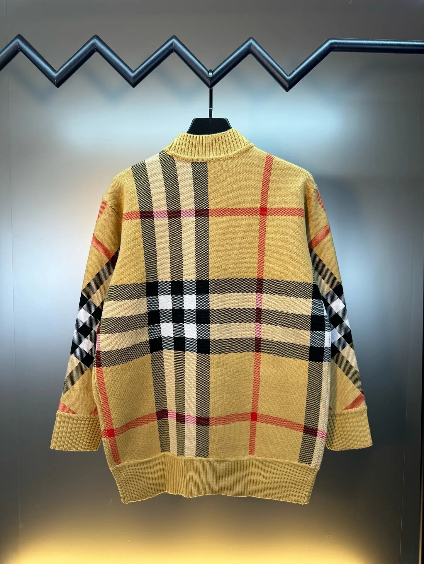 Burberry Sweater SS24New Plaid Knit Wool Cardigan Sweater Unisex Lazy Style OS Loose Fit Versatile Jacket