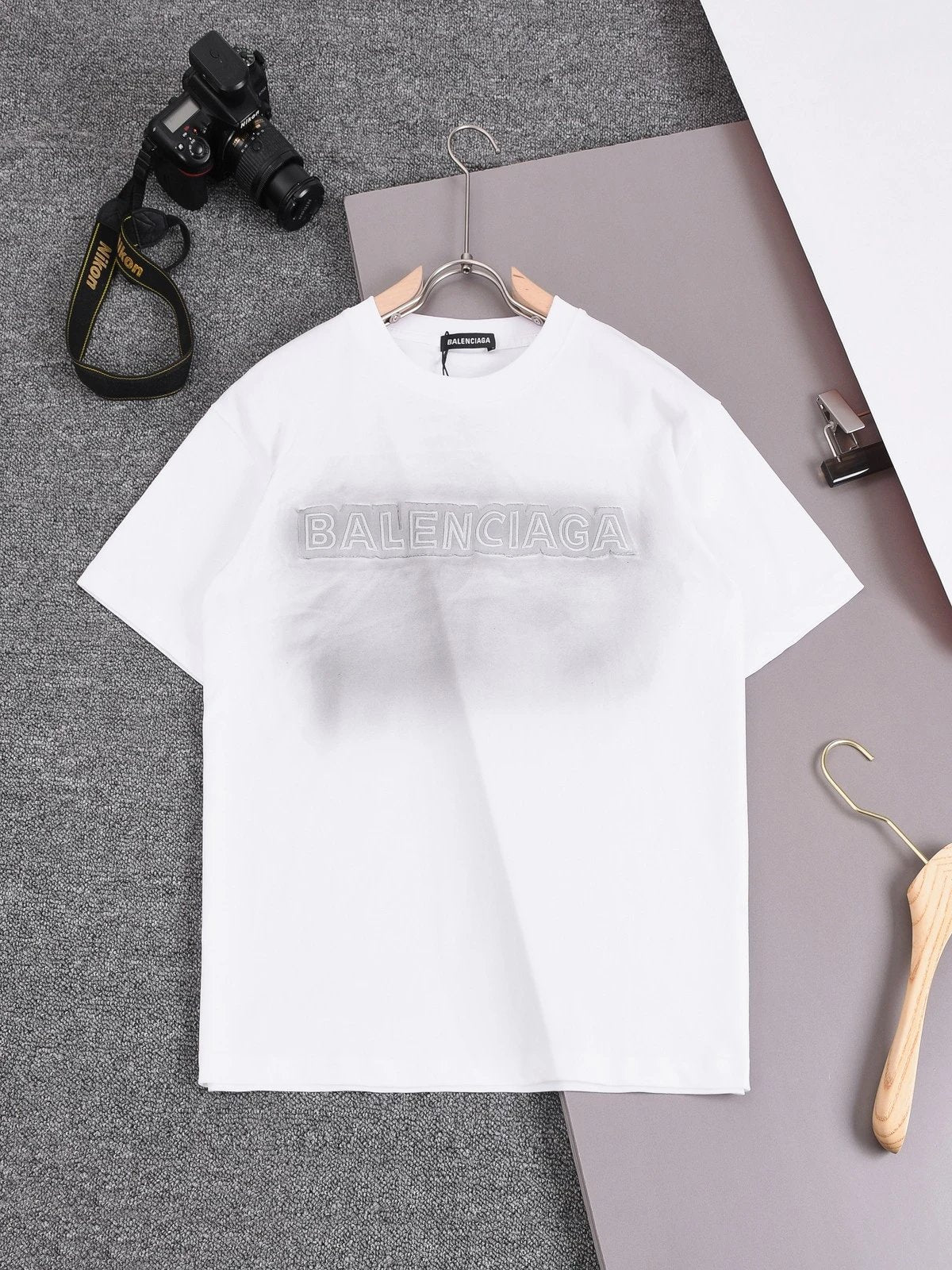 Balenciaga T-shirt 3D Embroidery logo round Neck Short Sleeve25ss New Pure Cotton Unisex Style T T-shirt Base Shirt Tee Shirt OS Loose design