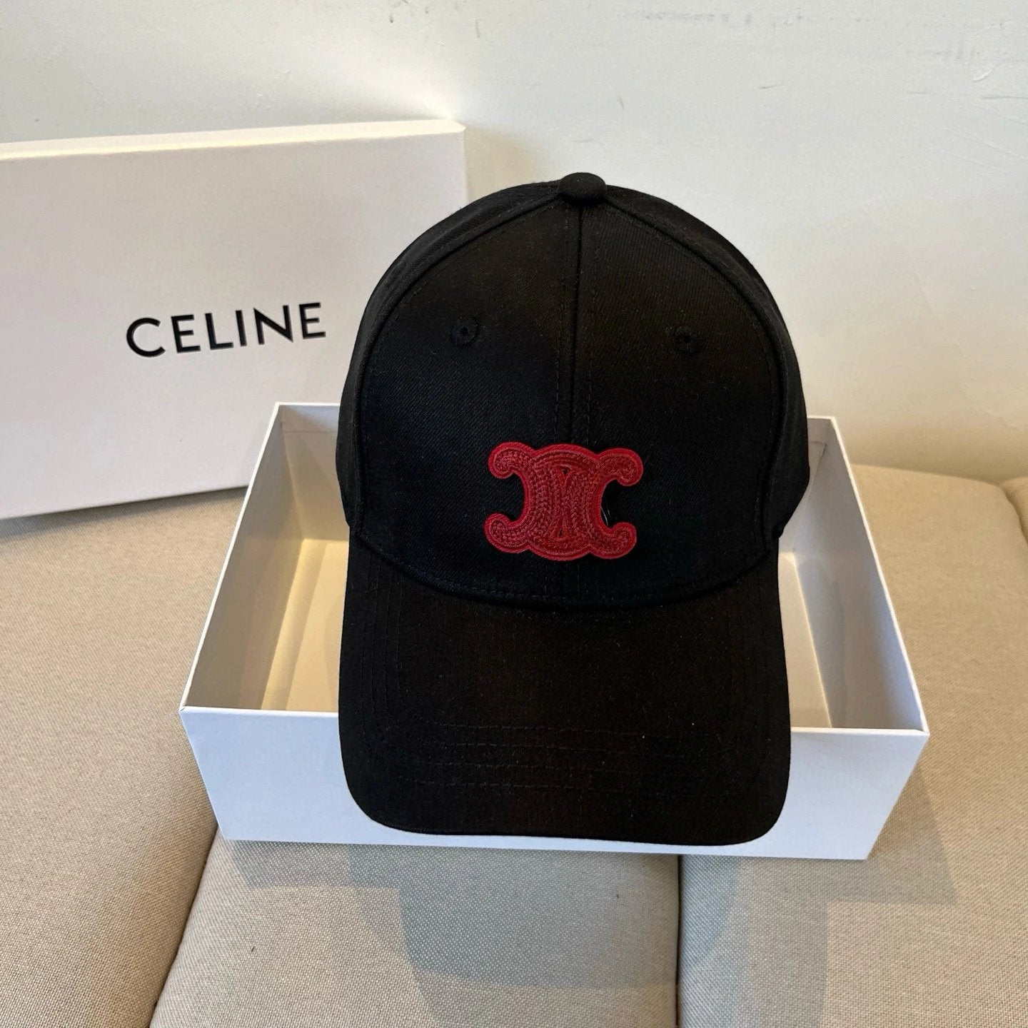 Celine Hat Double C Embroidery logo Baseball Cap Sunshade Sun Protection Duckbill Cap Unisex Couple Style Large Head Circumference Slimming Face Curved Brim Versatile Sports Hat