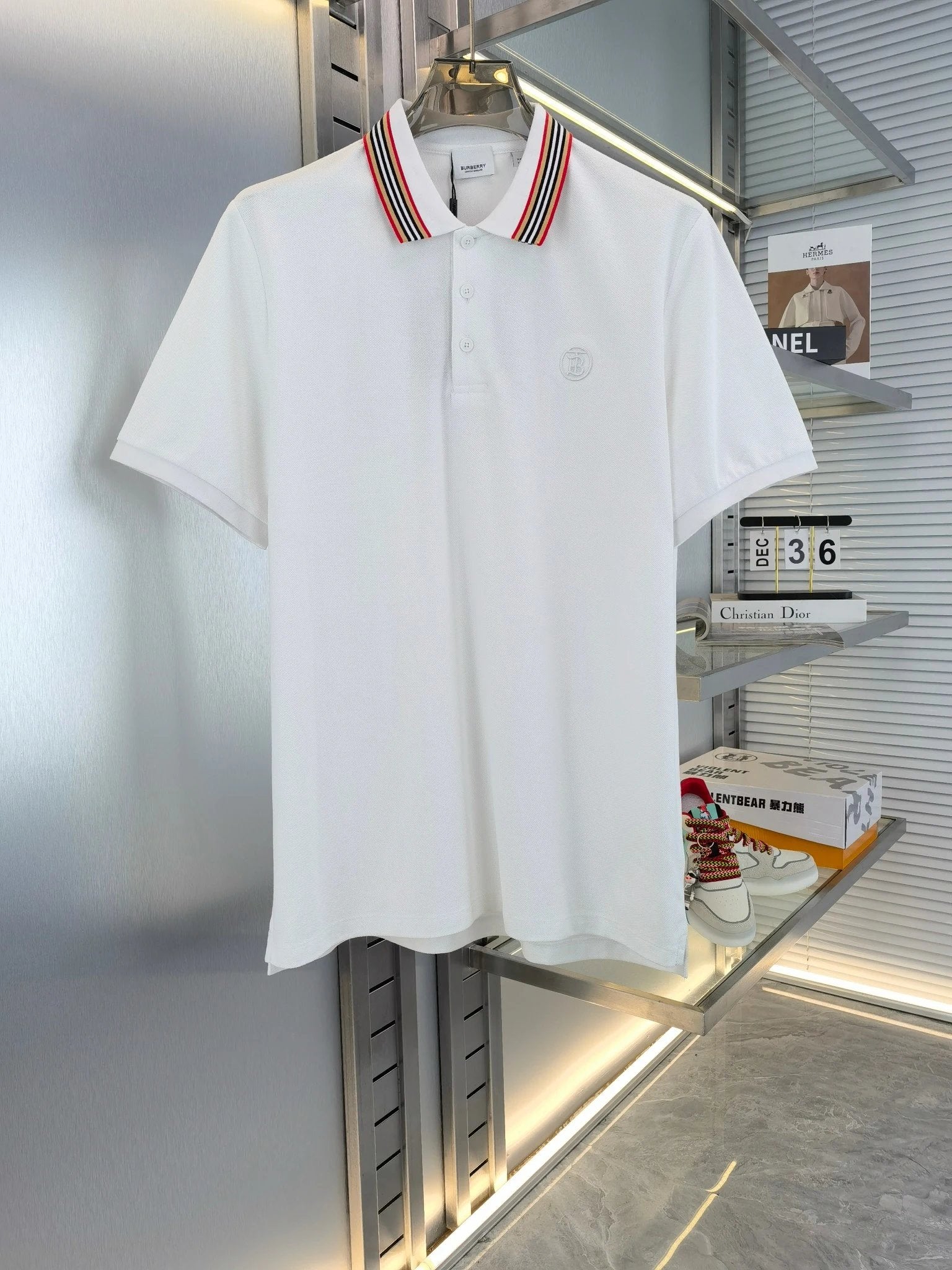 Burberry T-shirt Striped Neckline logo Knitting POLO Shirt Lapel Short Sleeve25ss New Unisex Summer Short Sleeve OS Loose T Business Half Sleeve Shirt Plus Size T-Shirt