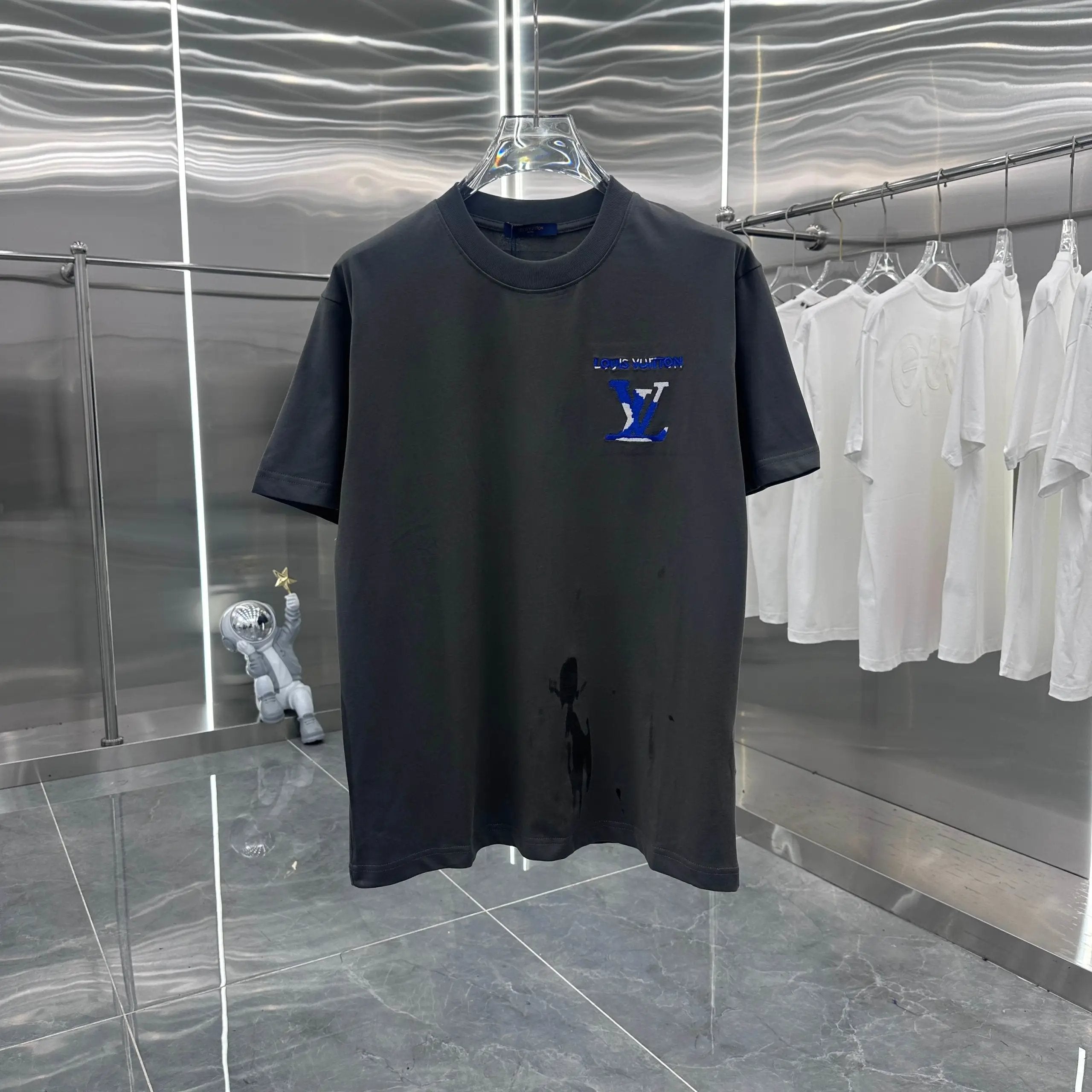 Louis Vuitton LV T-shirt Front Color Block Overlapping Embroidery logo round Neck Short Sleeve25ss New pure cotton T Unisex T-Shirt OS Drop Shoulder Loose Fit Base Shirt Top T-Shirt Short Sleeve