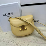 Celine women's bag Top version 【Original Leather High Version】2022New Online Popular Bags Recommend Early Autumn New Triomphe Arc De Triomphe Saddle Bag Horseshoe Bag round Crossbody Bag Cattle Leather Bag110413