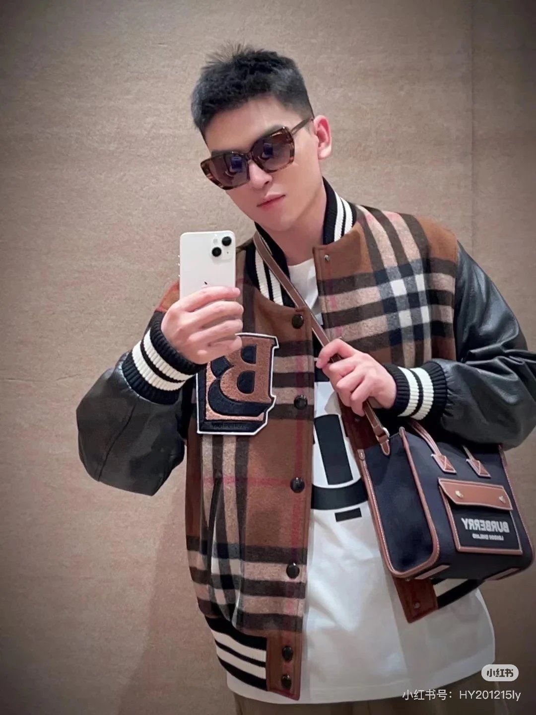 Burberry Jackets 2024ss Runway Style Baseball Jacket Coat Unisex Winter Thickened Sports Casual Loose Fit Versatile